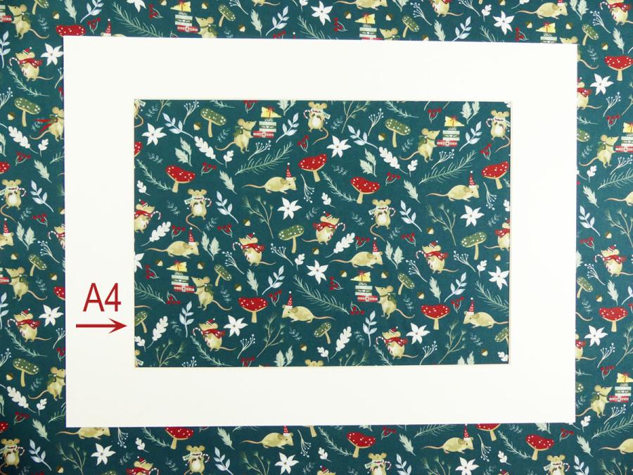 Preview: Patchworkstoff petrol Mäuse mit Geschenk und Zuckerstange A4 Ausschnitt